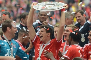 欧冠前一天换帅，布鲁日官方：前海港主帅莱科接手球队