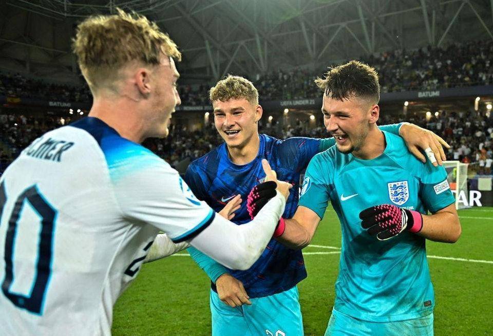 徐根宝：希望海港为国输送更多优秀球员，我们的目标是世界杯