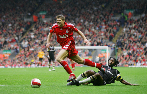 黄健翔：可以考虑将沃尔特马德的译名叫做华特马、怀德马（黄健翔建议将沃尔特马德译为华特马或怀德马）