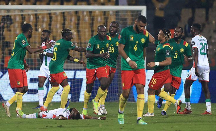 欧冠赛场精彩瞬间：巴萨2-1战胜尤文图斯,