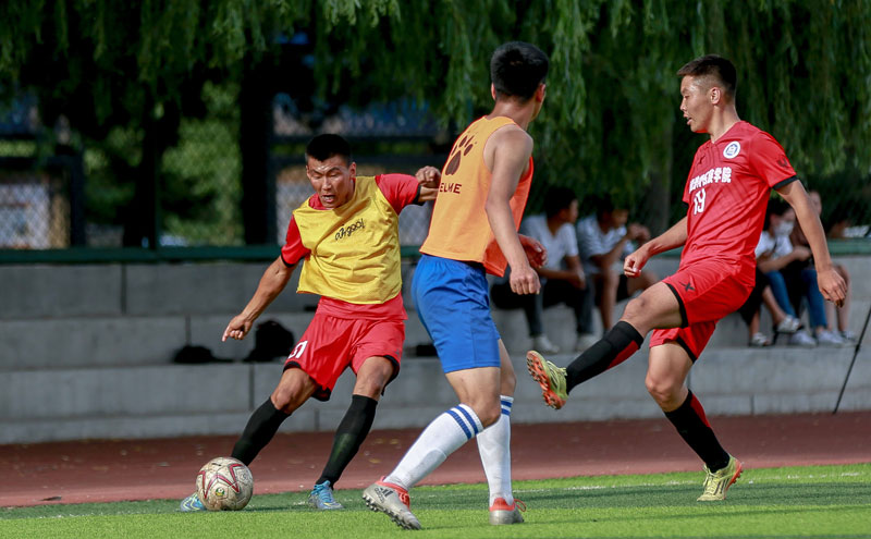 英超积分榜：利物浦连败后跌至第11，蓝军曼城分列二三位